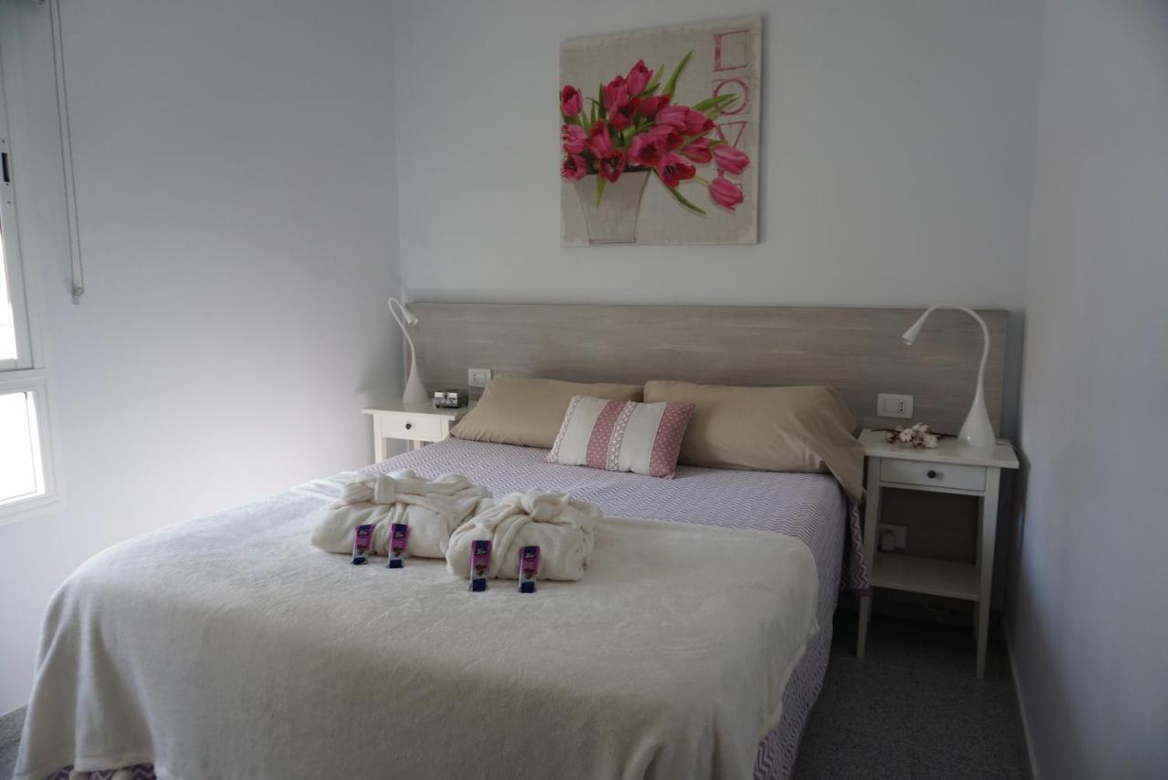 Bright Flat In Salinetas Telde