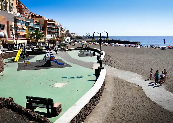Bright Flat In Salinetas Beach