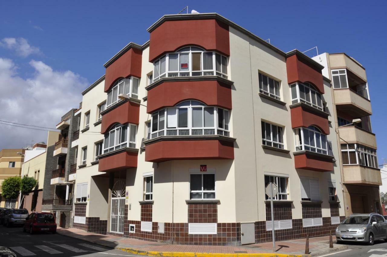 Bright Flat In Salinetas *
